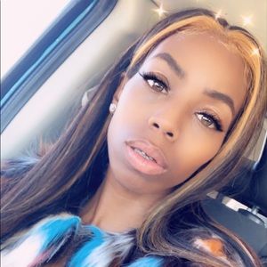 Meet your Posher, Tae